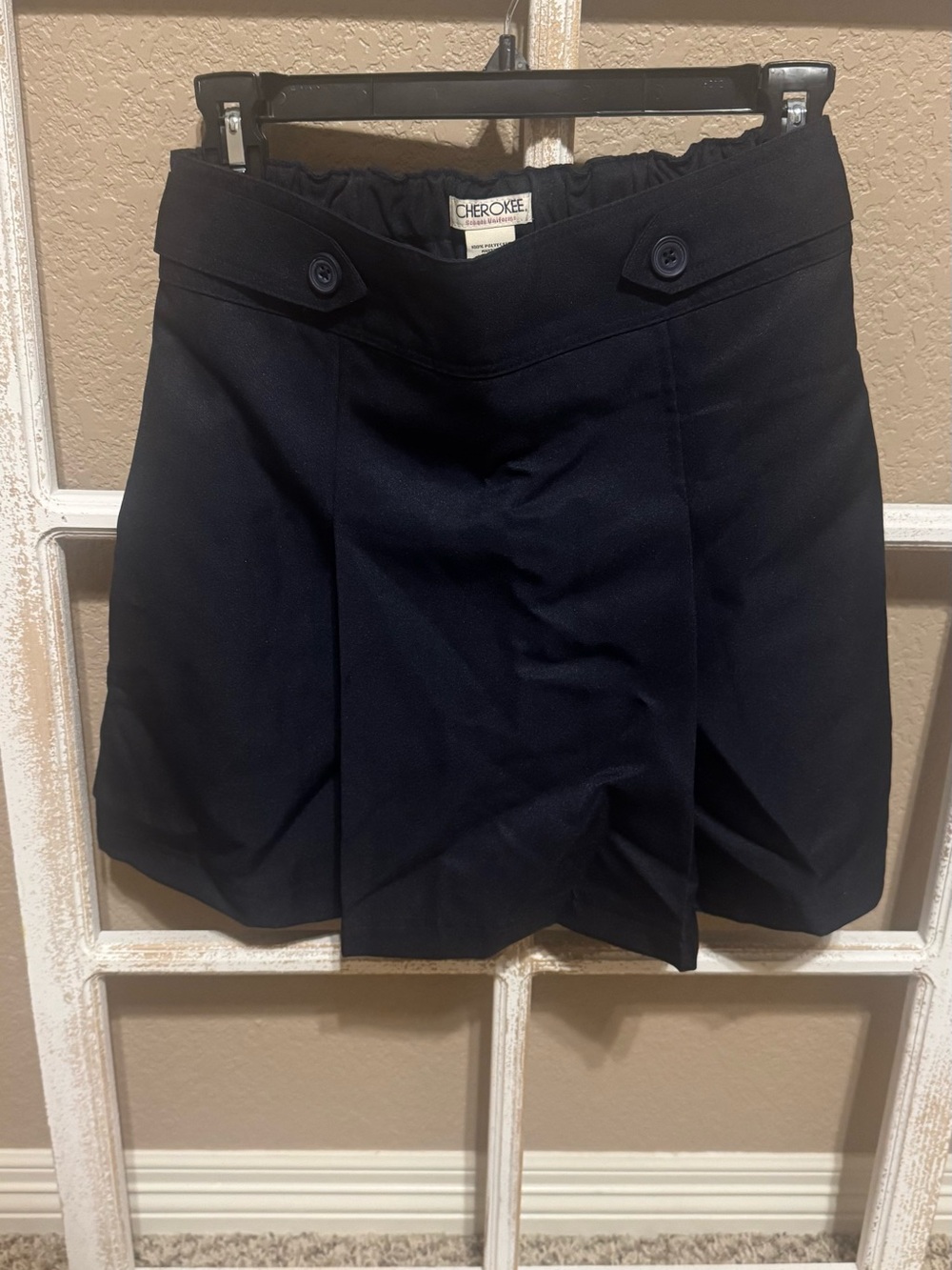 NWT Navy Blue Girl’s Button-Accent Pleated Skirt; Sz L